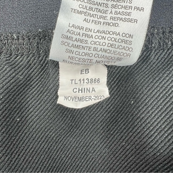 Greg Norman Black Elastic Waist Pull On Performance Golf Pants Stretch Womens XL - Picture 7 of 8